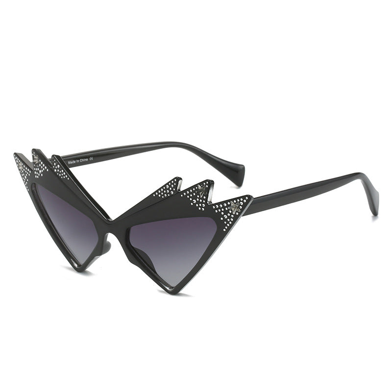 Wholesale Butterfly Shape Diamond Frameless Fashion Exaggerated Sunglasses